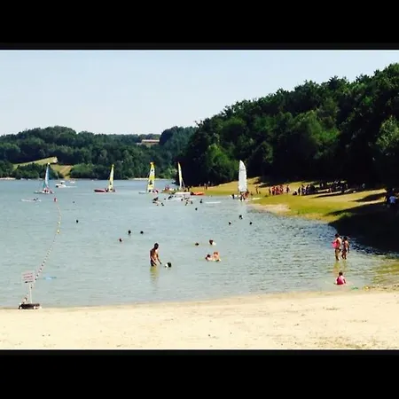 Mobilhome Les Pieds Dans L Eau Avec Piscine Campsite